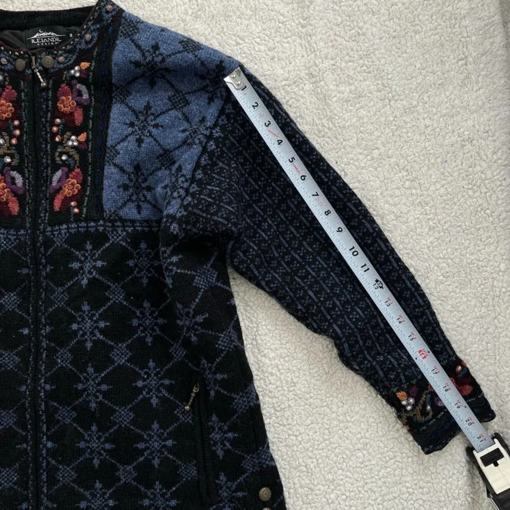 Vintage Icelandic Design Nordic Knit Jacket Heavy Cardigan Women Size Medium